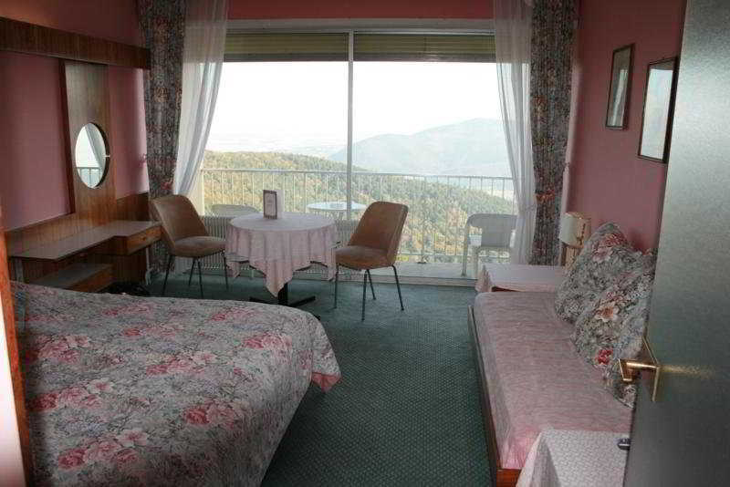 Alexain Hotel Restaurant & Wellness - Colmar Ouest Trois-Epis Room photo